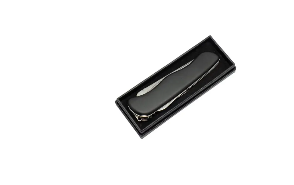 Navaja Black